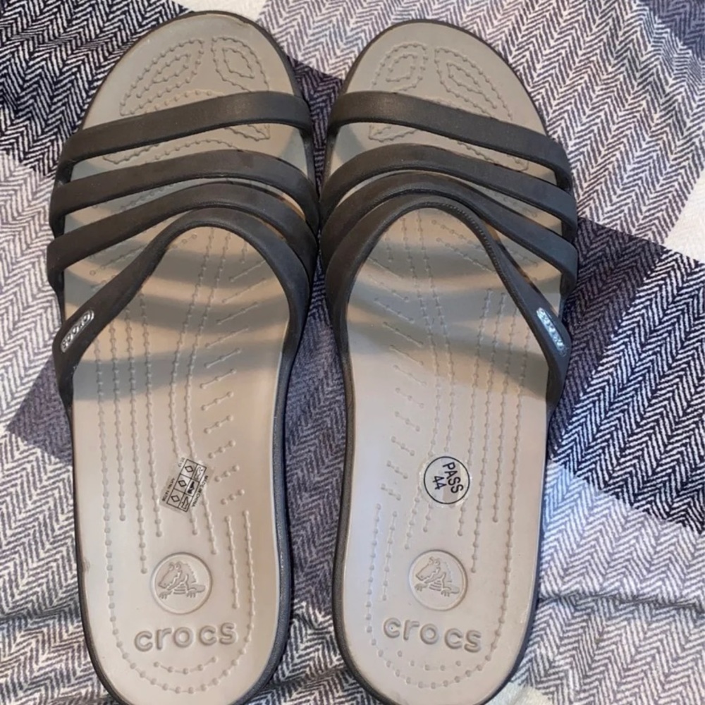 Crocs